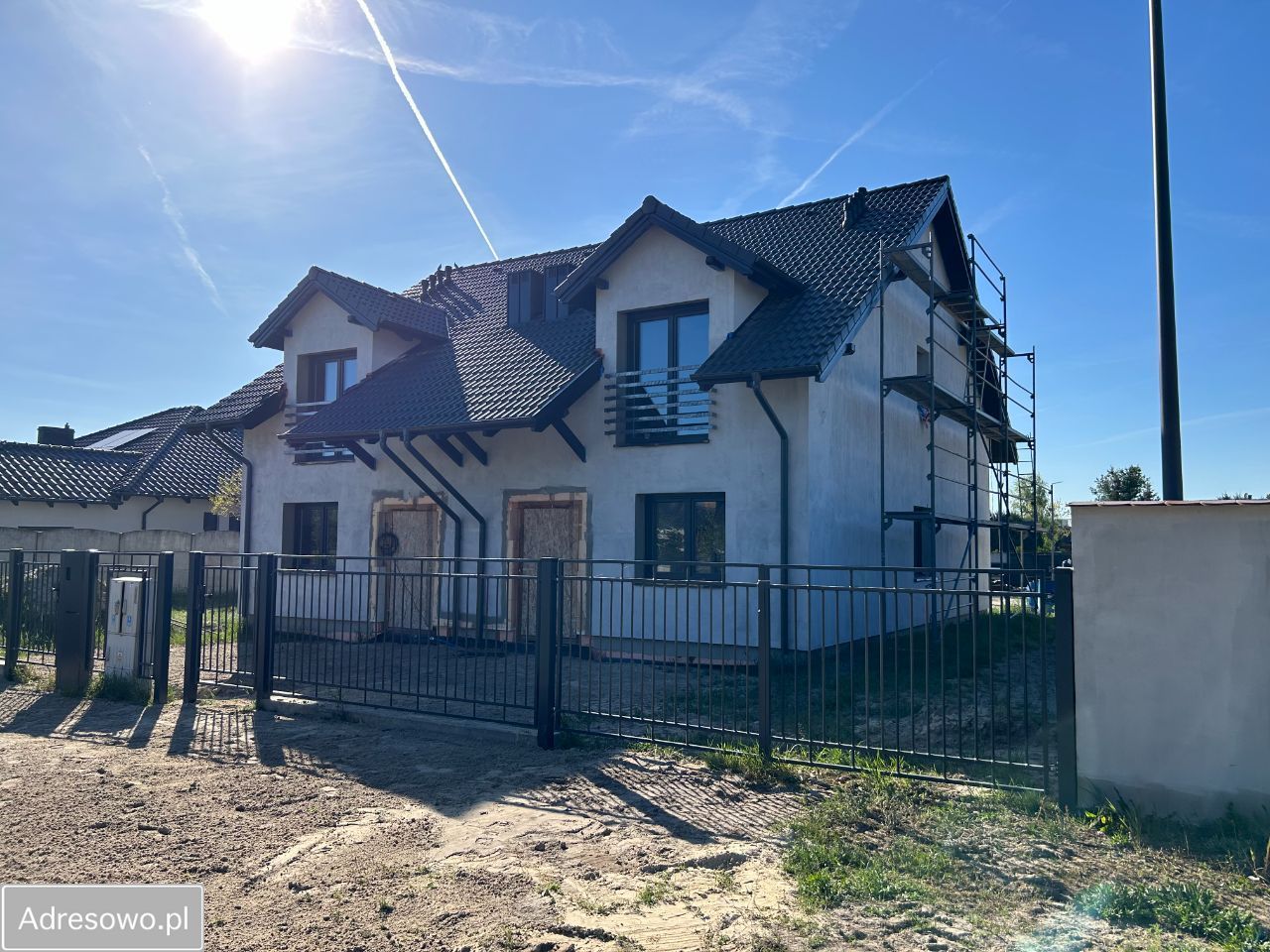 bliźniak, 5 pokoi Drużyna. Zdjęcie 3