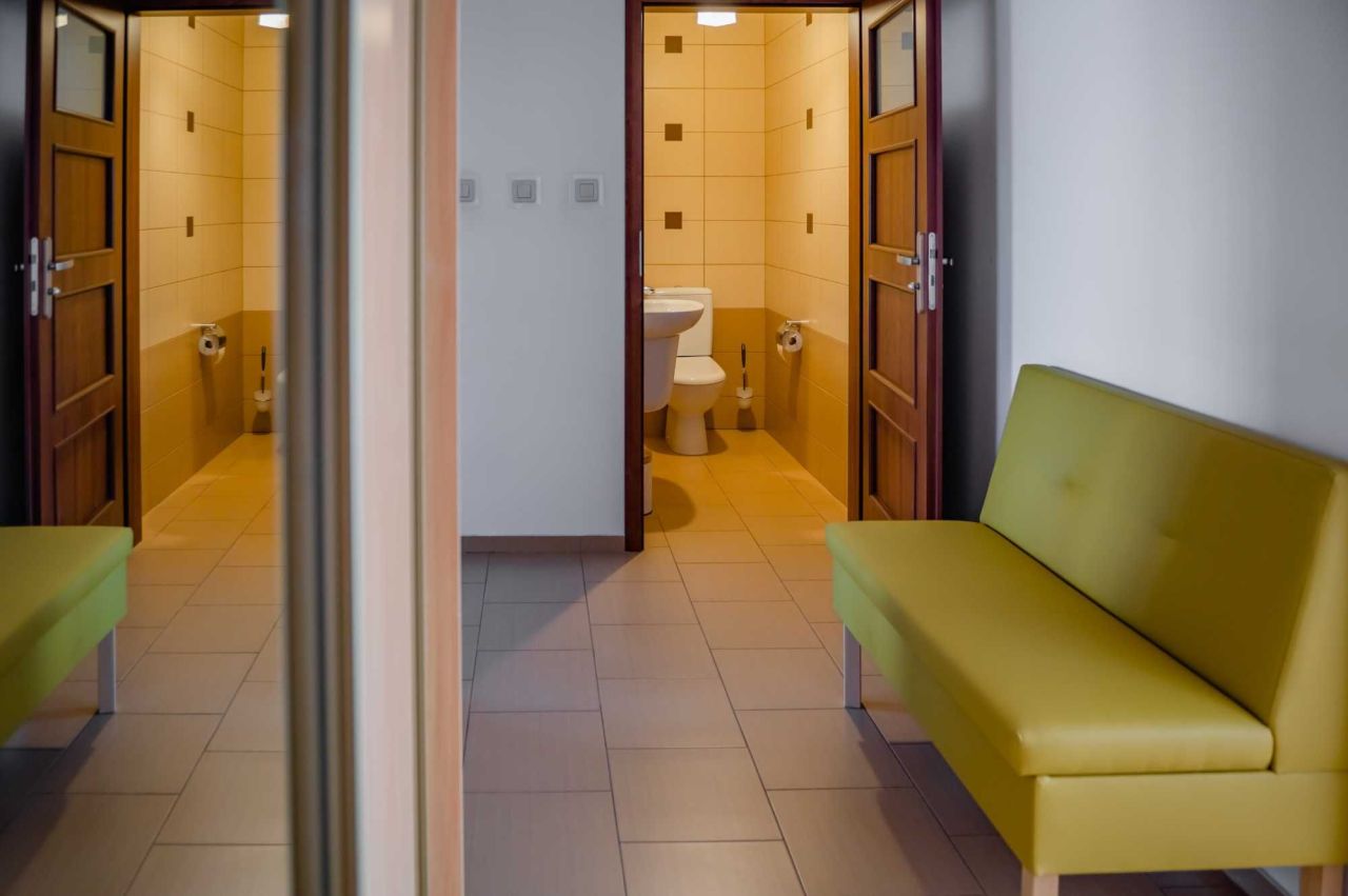 Biuro Jelenia Góra Zabobrze. Zdjęcie 3