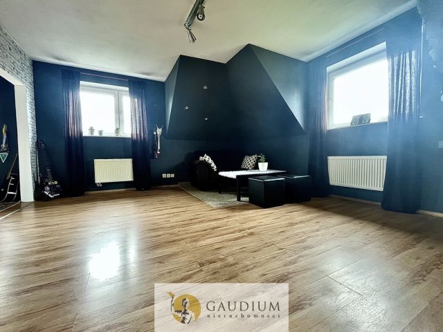 dom wolnostojący, 7 pokoi Bytonia, os. Zielone. Zdjęcie 20