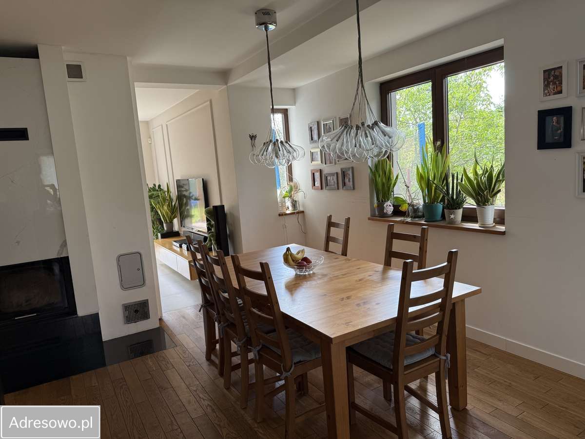 bliźniak, 6 pokoi Brwinów. Zdjęcie 10