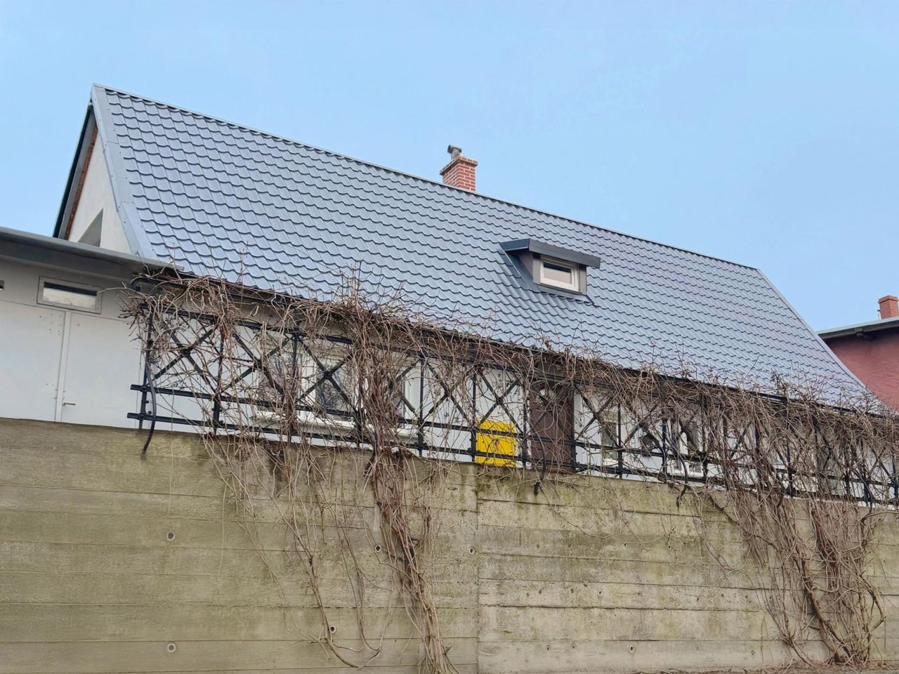 dom wolnostojący, 6 pokoi Kamienna Góra Daleszów Dolny, ul. Wiejska. Zdjęcie 1