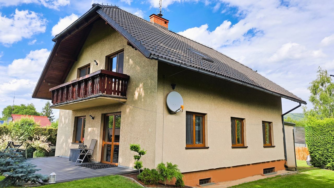 dom wolnostojący, 5 pokoi Ustroń Centrum, ul. Jana Wantuły. Zdjęcie 16