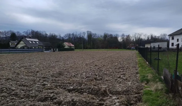 Działka budowlana Pisarzowice, ul. Bielska