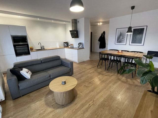 Mieszkanie 3-pokojowe Lubin Przylesie, ul. Sportowa. Zdjęcie 1