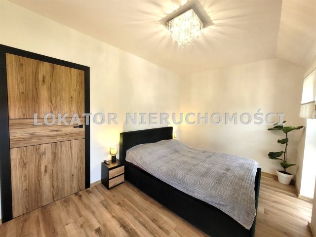 bliźniak, 5 pokoi Piła. Zdjęcie 18