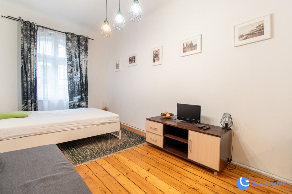 Mieszkanie 1-pokojowe Kraków Stare Miasto, ul. Długa. Zdjęcie 2