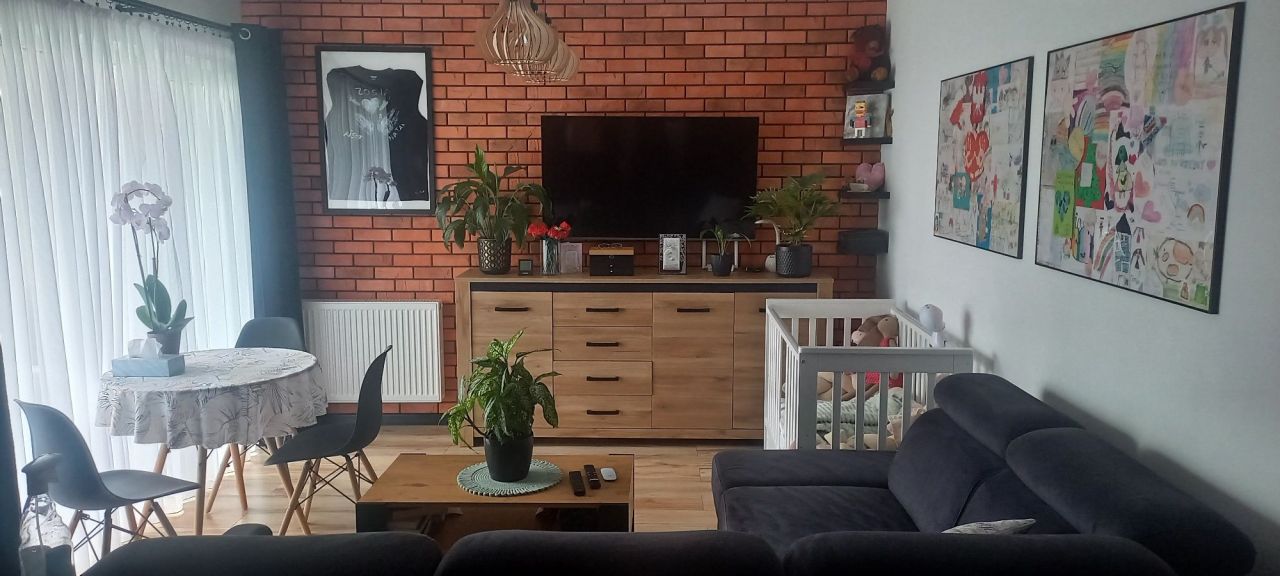 Mieszkanie 3-pokojowe Kożuchów. Zdjęcie 1