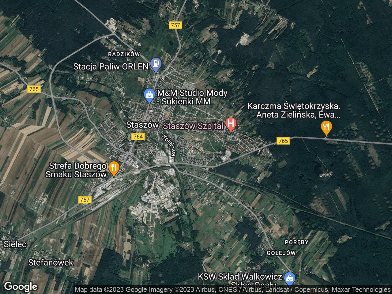 Mieszkanie 4-pokojowe Staszów Pipała, ul. Adama Mickiewicza. Zdjęcie 1