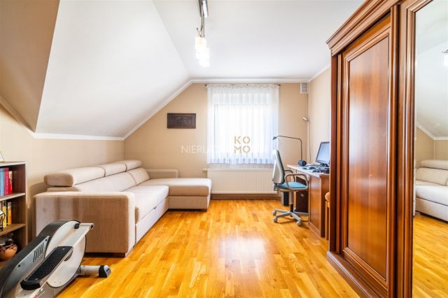 dom wolnostojący, 4 pokoje Lubiąż. Zdjęcie 16