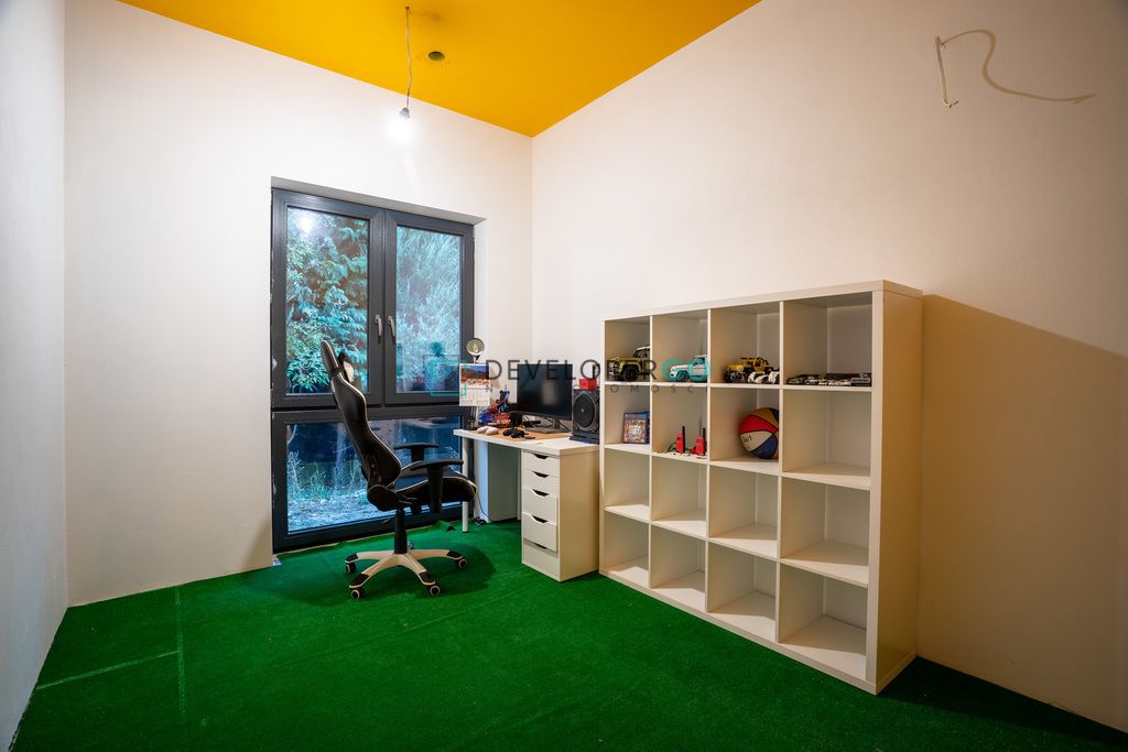 dom wolnostojący, 7 pokoi Jurowce. Zdjęcie 19