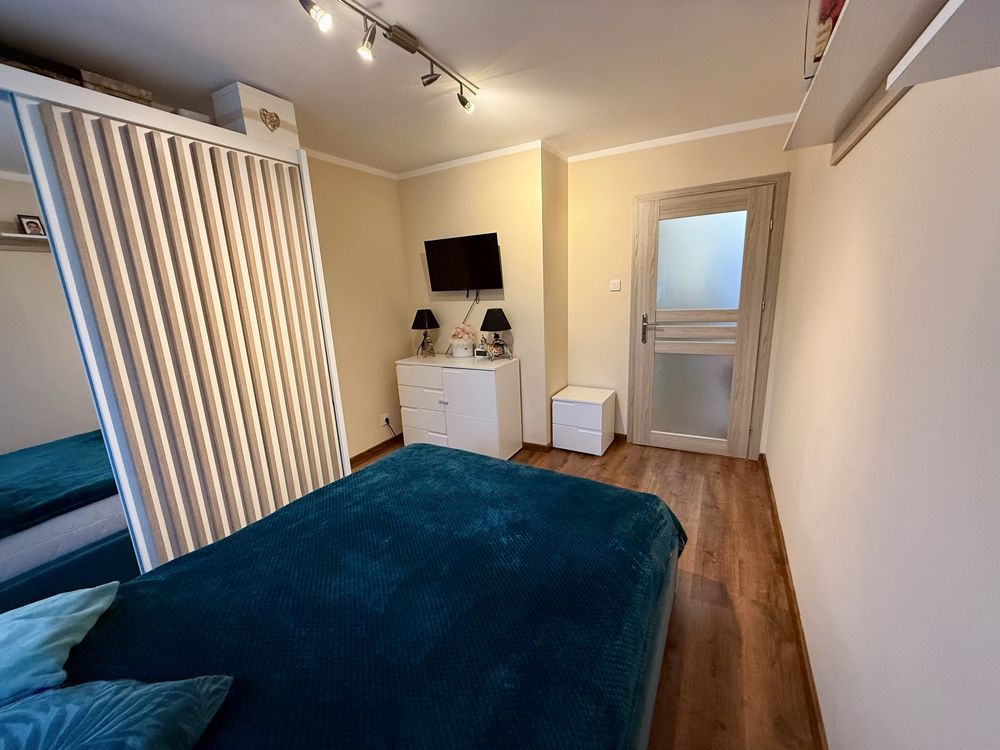 Mieszkanie 3-pokojowe Falknowo. Zdjęcie 2