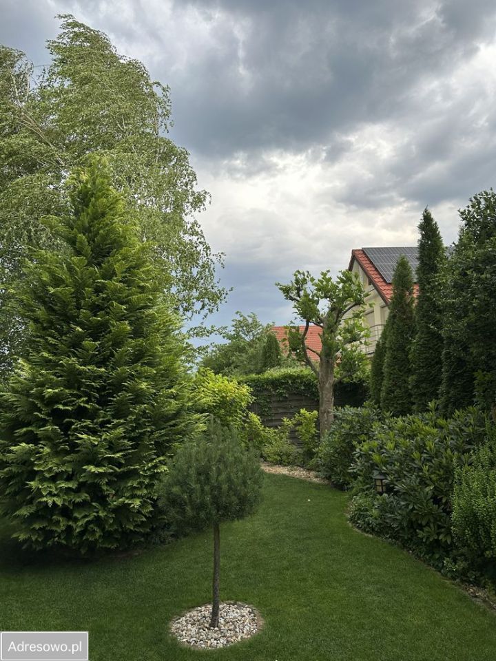 dom wolnostojący, 6 pokoi Łomianki Dolne. Zdjęcie 4