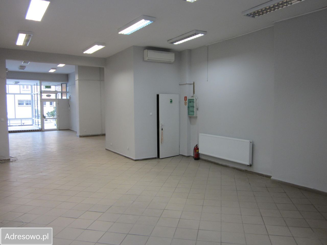 Lokal Żary, pl. Rynek. Zdjęcie 7