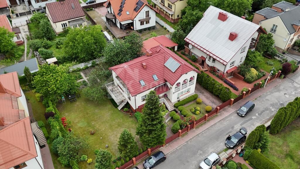 dom wolnostojący, 8 pokoi Kielce Barwinek. Zdjęcie 23