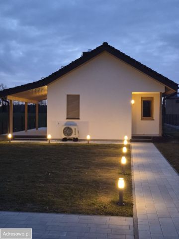 dom wolnostojący, 3 pokoje Wieniotowo. Zdjęcie 1