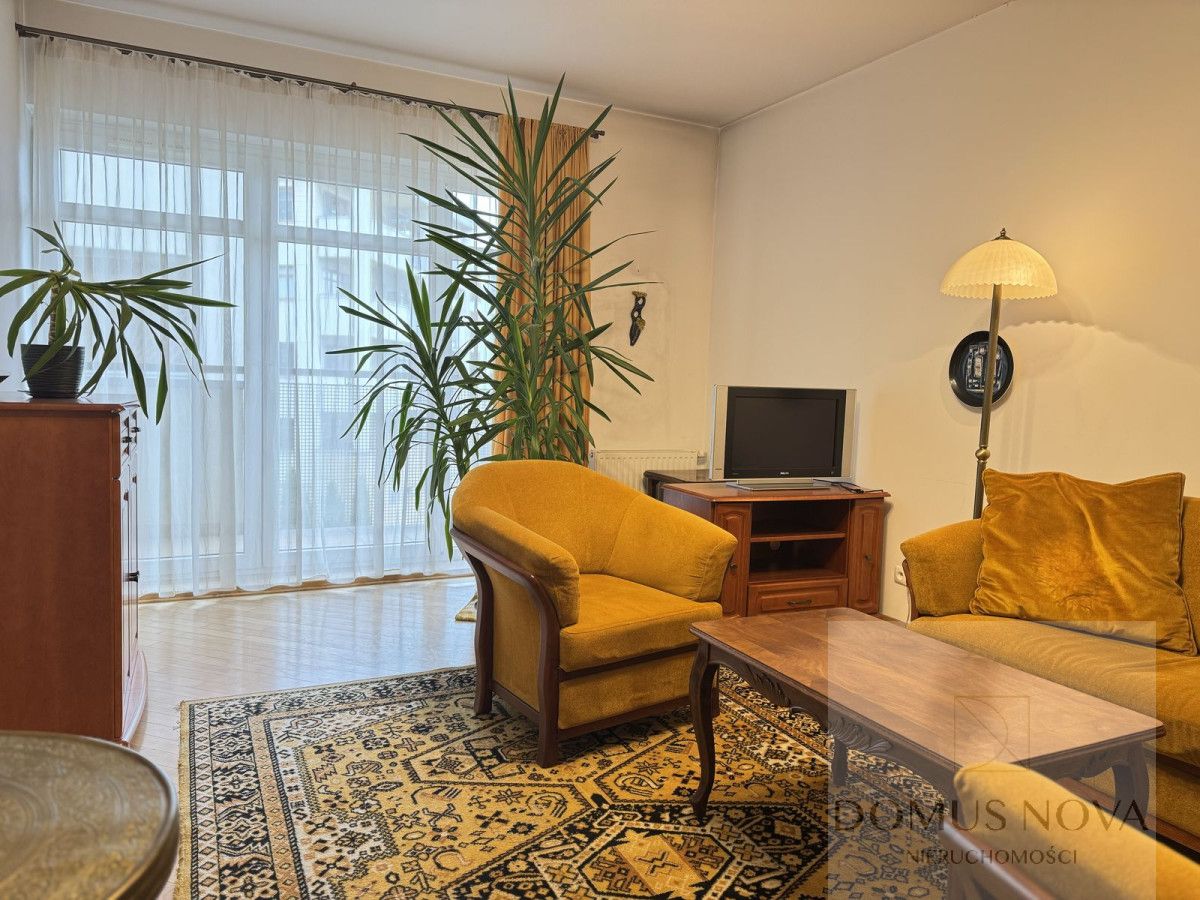 Mieszkanie 3-pokojowe Warszawa Wilanów, ul. Wilanowska. Zdjęcie 2