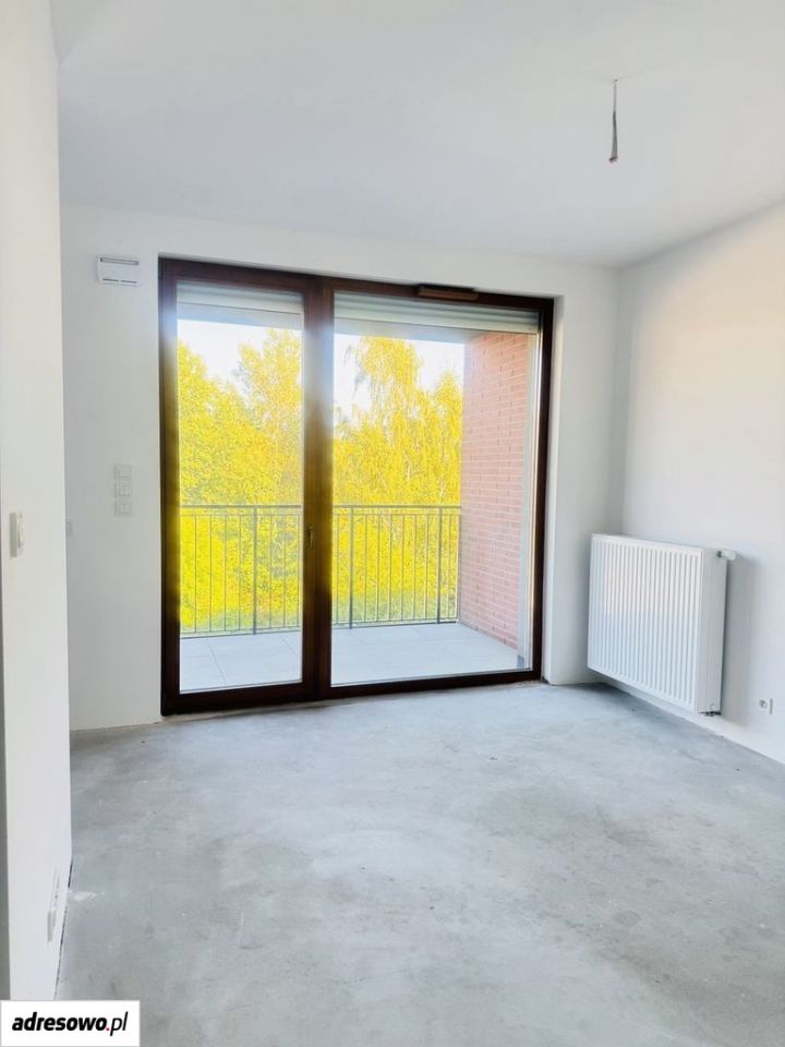 Mieszkanie 3-pokojowe Warszawa Wilanów, ul. Jerzego Holzera. Zdjęcie 4