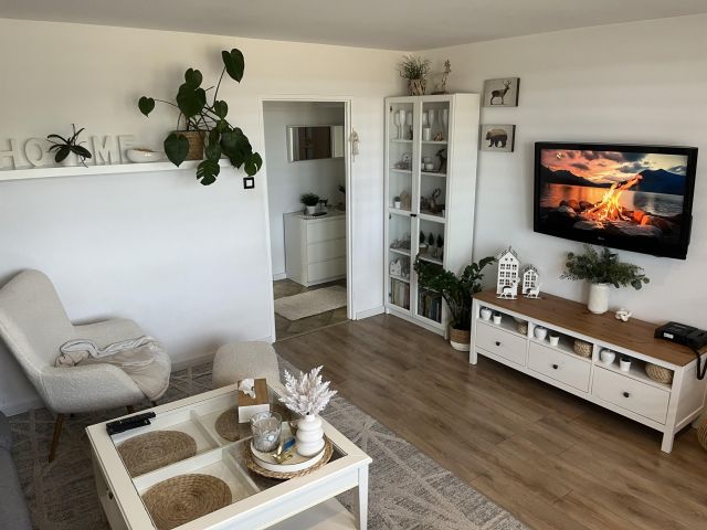 Mieszkanie 4-pokojowe Wiatrowo. Zdjęcie 1