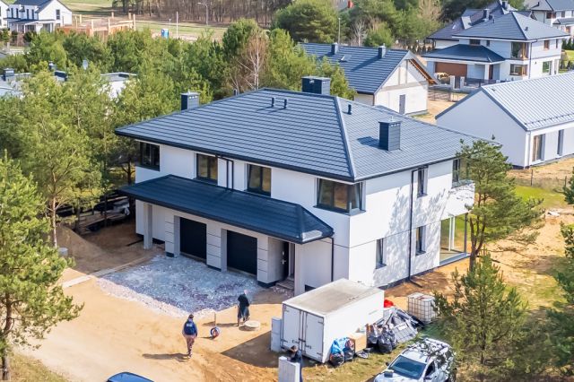 bliźniak, 5 pokoi Dosin. Zdjęcie 3