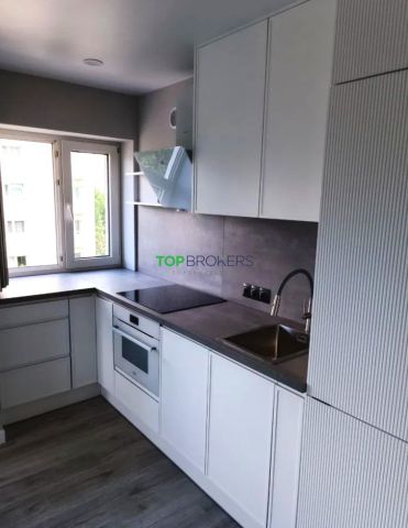 Mieszkanie 3-pokojowe Warszawa Mokotów, ul. Czerniakowska. Zdjęcie 4