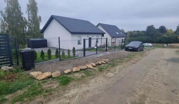 dom wolnostojący, 3 pokoje Biały Kościół