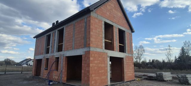 bliźniak, 4 pokoje Słupno, ul. Wspólna. Zdjęcie 9