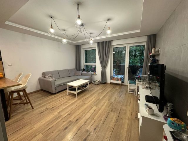 Mieszkanie 2-pokojowe Łódź Polesie, ul. Krzysztofa Cedry. Zdjęcie 2