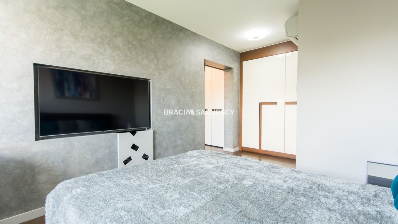 Mieszkanie 4-pokojowe Kraków Dębniki, ul. Kazimierza Pułaskiego. Zdjęcie 31