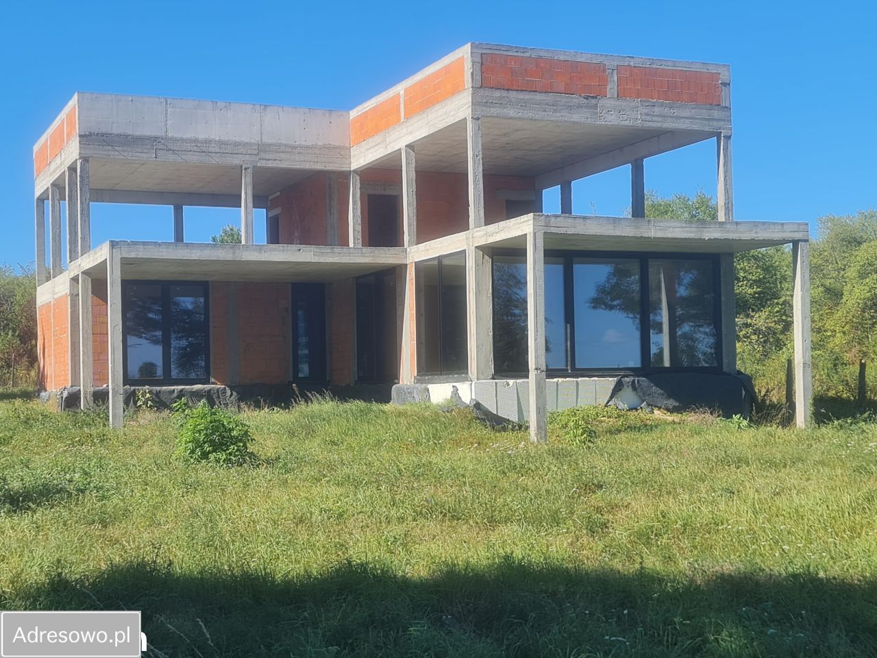 dom wolnostojący, 6 pokoi Jadwisin. Zdjęcie 1