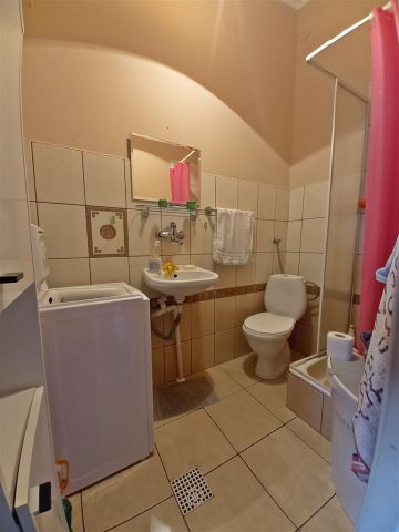 dom szeregowy, 12 pokoi Orłowice. Zdjęcie 21