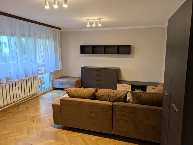 Mieszkanie 2-pokojowe Kraków Mistrzejowice, os. Bohaterów Września. Zdjęcie 1
