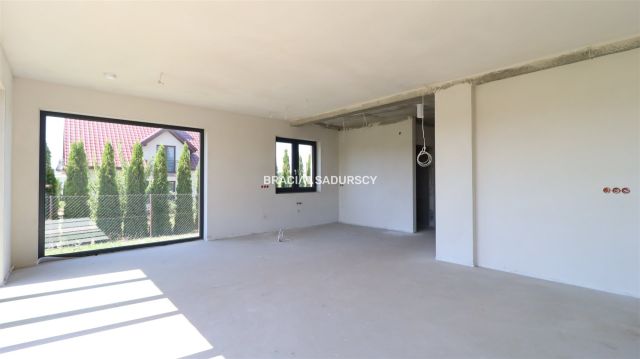 dom wolnostojący, 4 pokoje Karniów. Zdjęcie 3