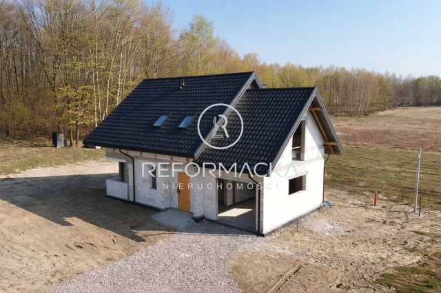 dom wolnostojący, 5 pokoi Budy Głogowskie. Zdjęcie 1