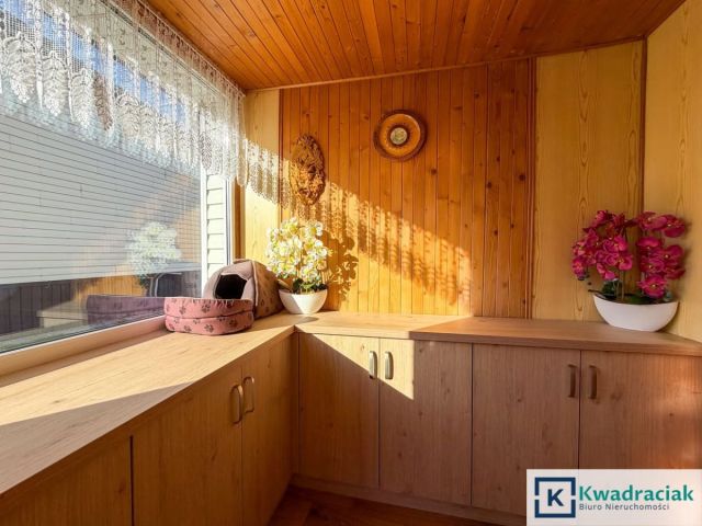 dom wolnostojący, 5 pokoi Jareniówka. Zdjęcie 16