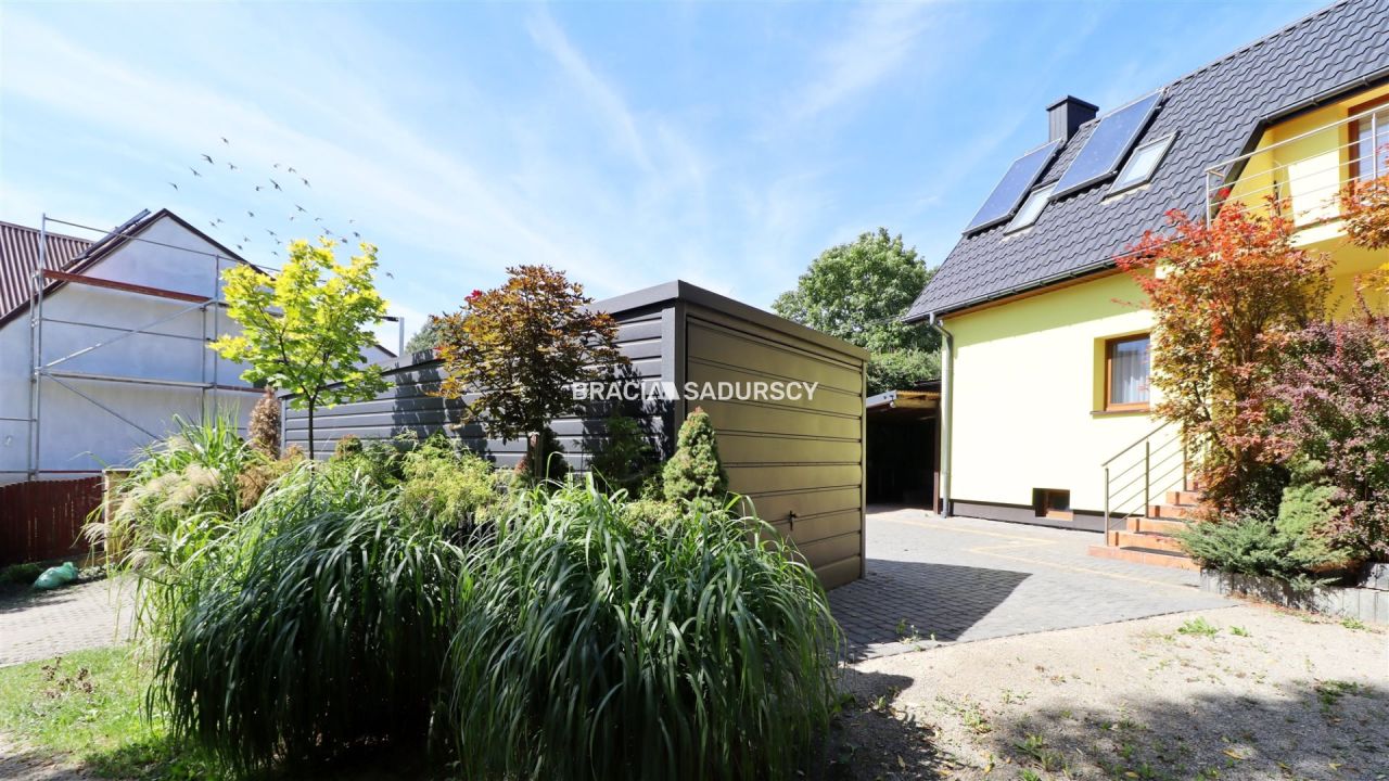 dom wolnostojący, 4 pokoje Pogorzany. Zdjęcie 8