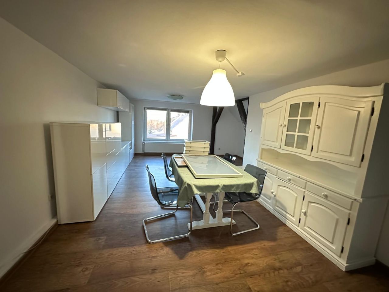 Mieszkanie 4-pokojowe Jastrzębce. Zdjęcie 6