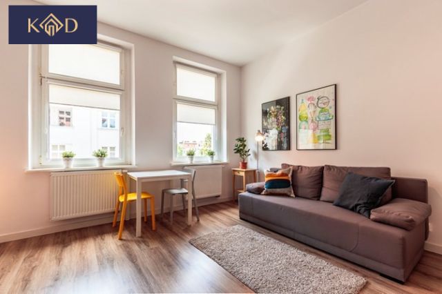 Mieszkanie 5-pokojowe Poznań Łazarz, ul. Śniadeckich. Zdjęcie 1