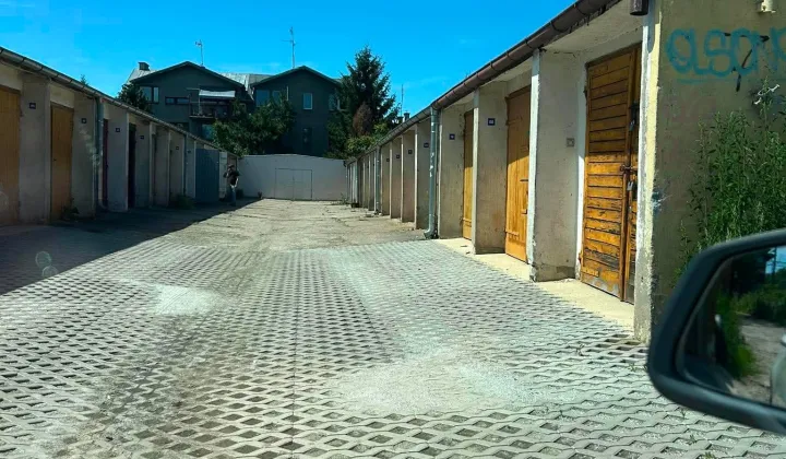 Garaż/miejsce parkingowe Wrocław Grabiszyn, ul. Różana