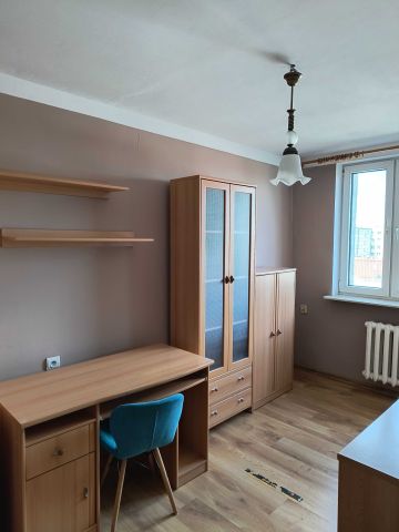 Mieszkanie 3-pokojowe Olecko, ul. Zyndrama. Zdjęcie 1