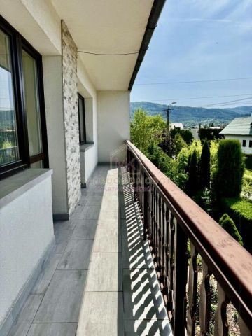 dom wolnostojący, 7 pokoi Bielsko-Biała, ul. Ludwika Solskiego. Zdjęcie 4