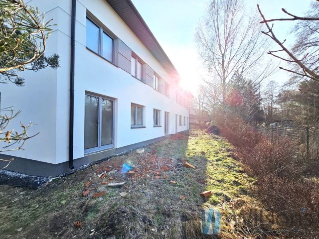 dom szeregowy, 4 pokoje Marki, ul. Grażyny. Zdjęcie 2