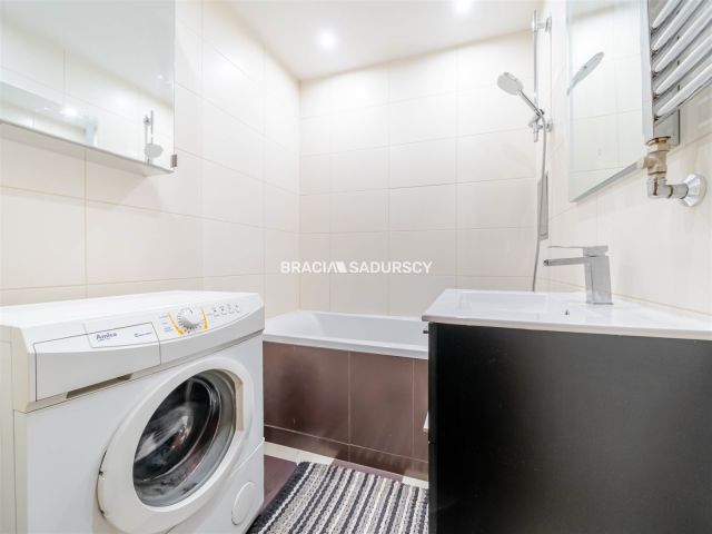 Mieszkanie 2-pokojowe Kraków, ul. Heleny. Zdjęcie 4