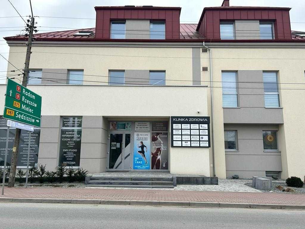 Lokal Kolbuszowa, ul. Obrońców Pokoju. Zdjęcie 1