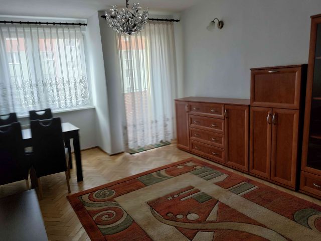 Mieszkanie 3-pokojowe Gdańsk Brzeźno, ul. Polskiego Czerwonego Krzyża. Zdjęcie 1