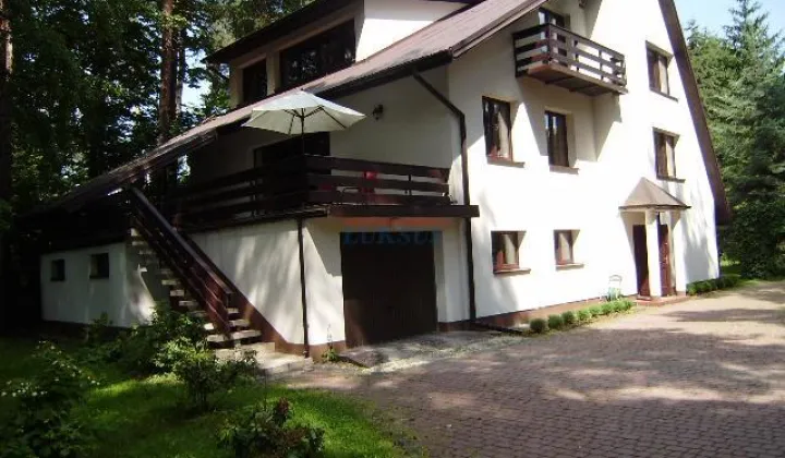 dom wolnostojący, 8 pokoi Piaseczno Zalesie Dolne