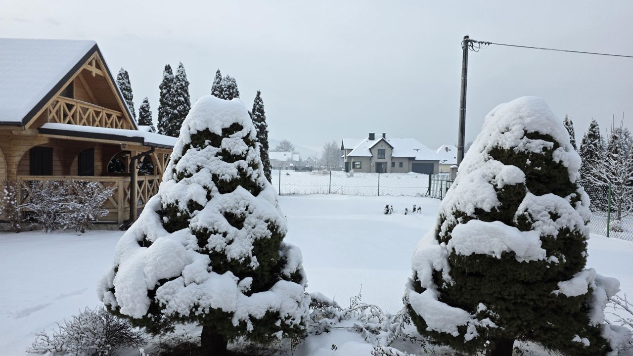 dom wolnostojący, 2 pokoje Gdów Ulice, ul. Stadnicka. Zdjęcie 3