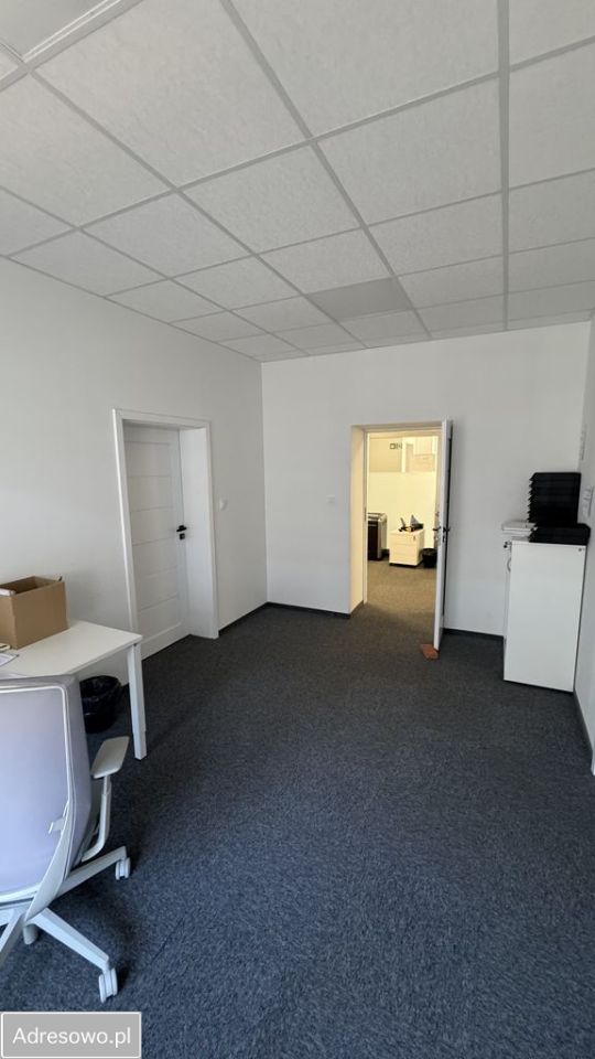 Biuro Warszawa Ochota, ul. Aleje Jerozolimskie. Zdjęcie 13