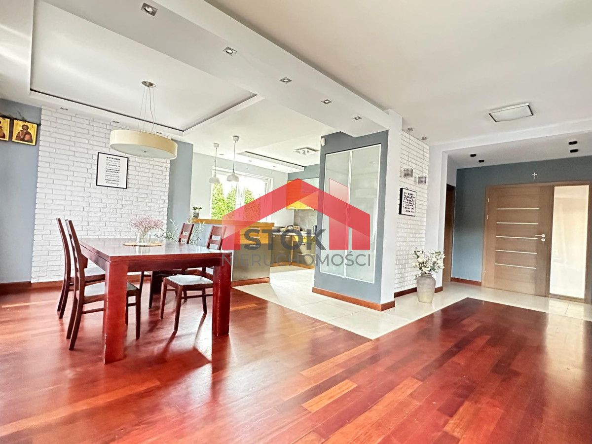 dom wolnostojący, 5 pokoi Śródlesie. Zdjęcie 2