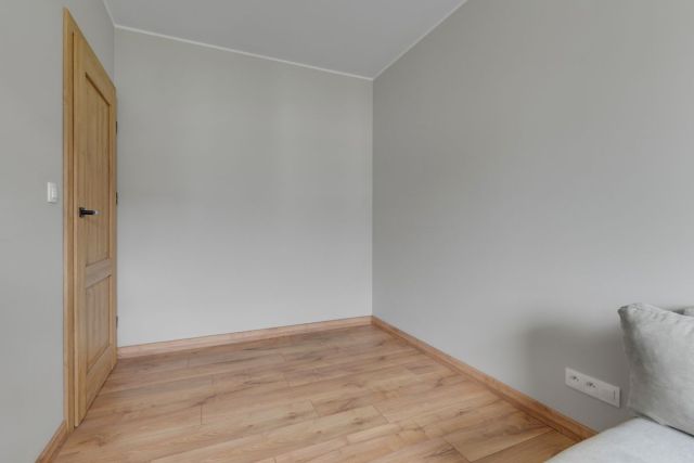 Mieszkanie 3-pokojowe Kosakowo. Zdjęcie 10