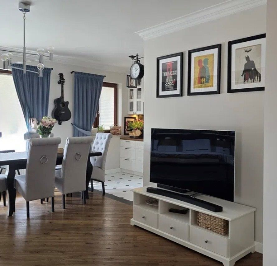 Mieszkanie 3-pokojowe Piaseczno. Zdjęcie 2